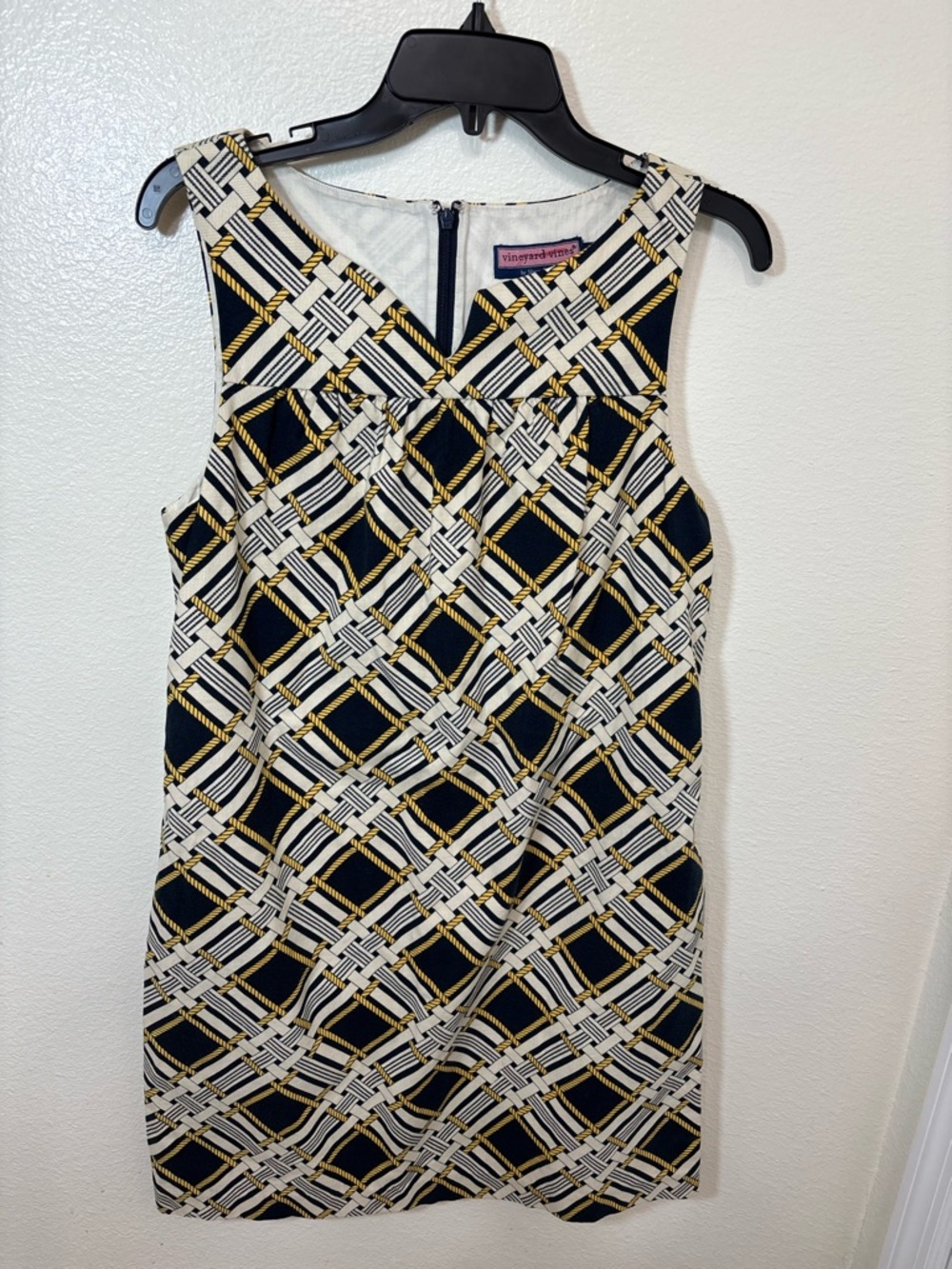 Vineyard Vines chic Navy & White Sleeveless nautical print Dress with pockets